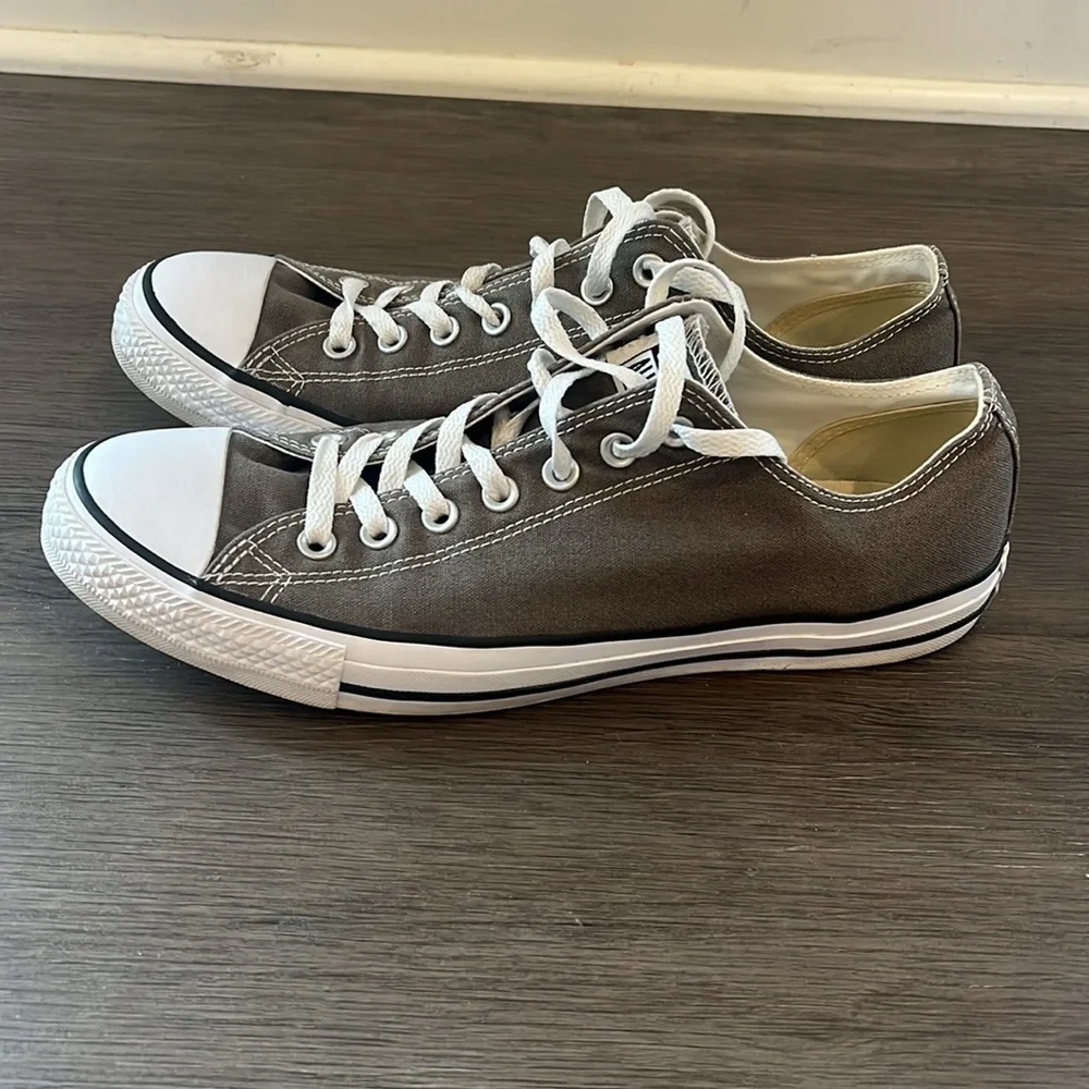 Converse Low-Top Sneakers in Gray and White - Picture 3 of 6
